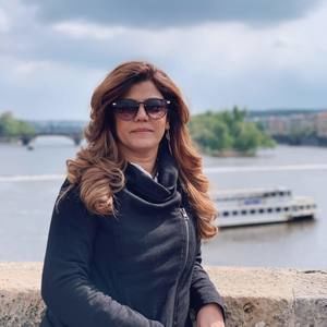 Meet your Posher, Pinky